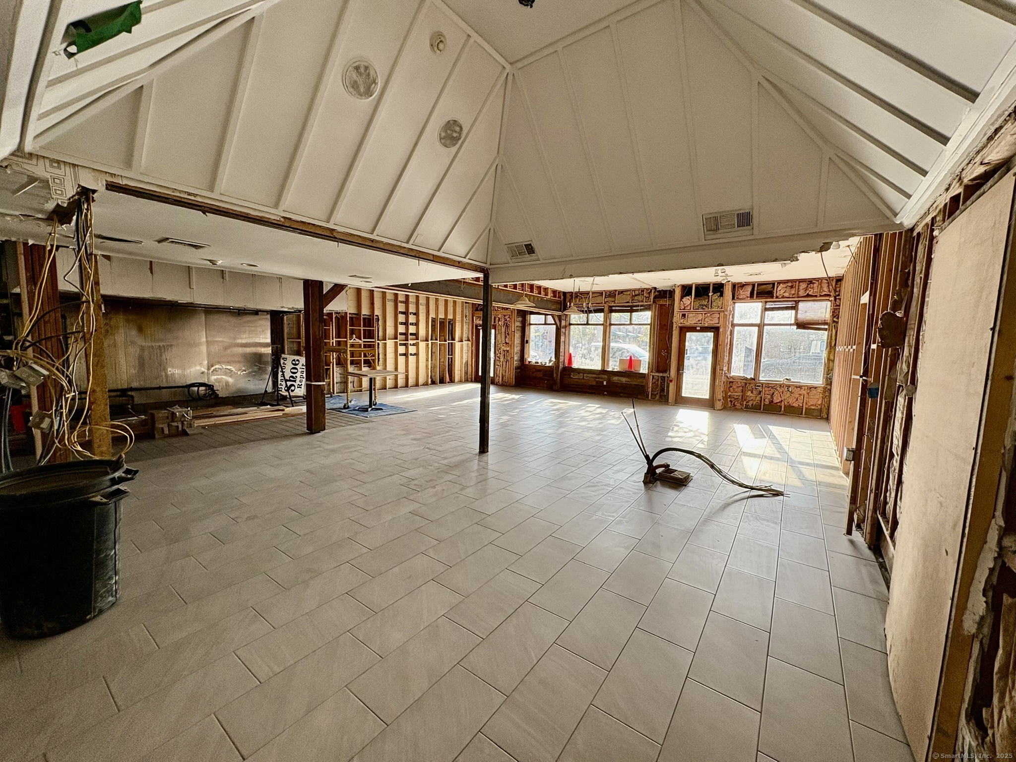 1205 Main Street Branford CT 06405