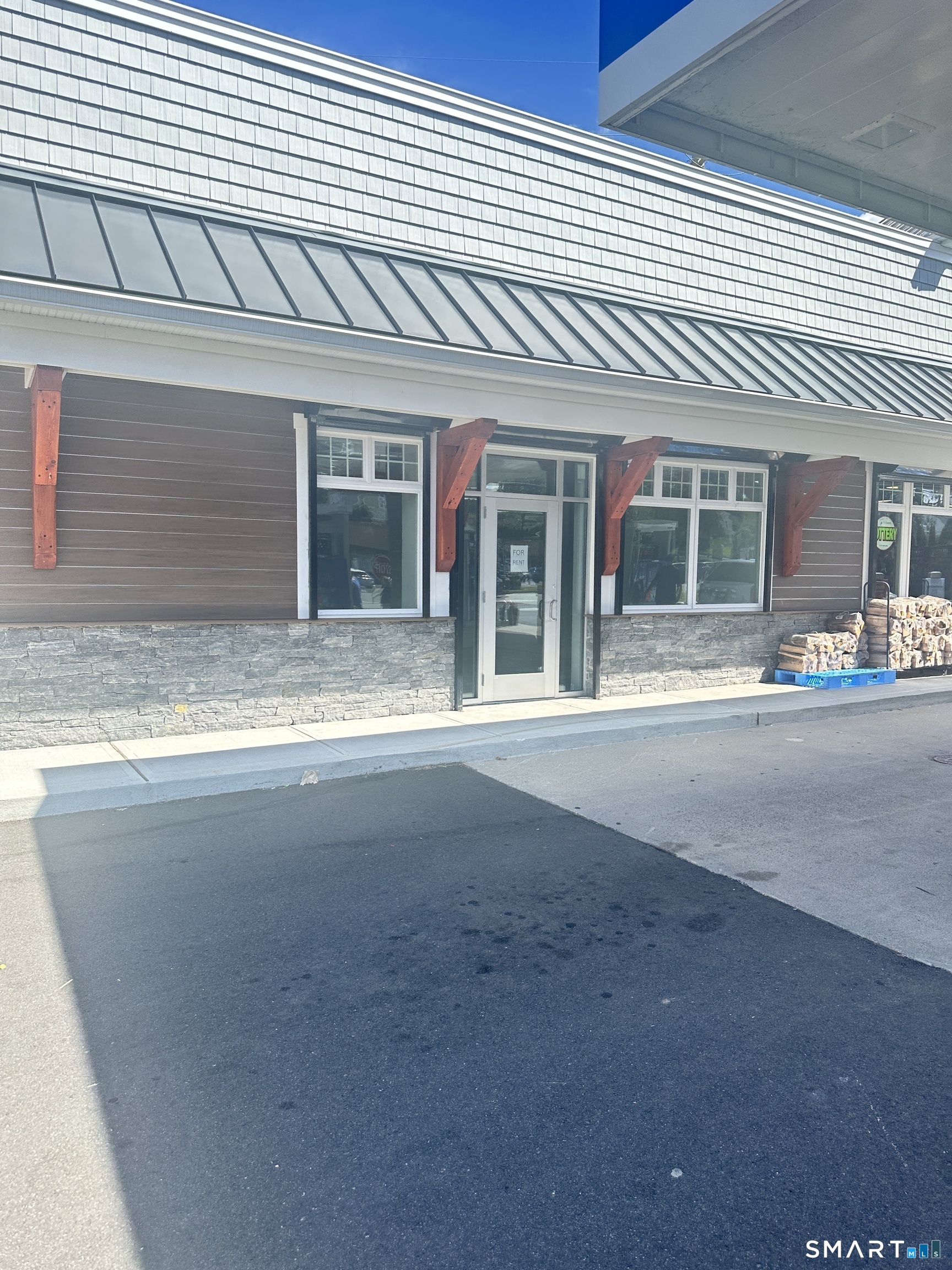 708 Silas Deane Highway Wethersfield CT 06109