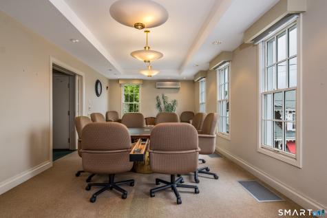 3 Essex Square Essex CT 06426