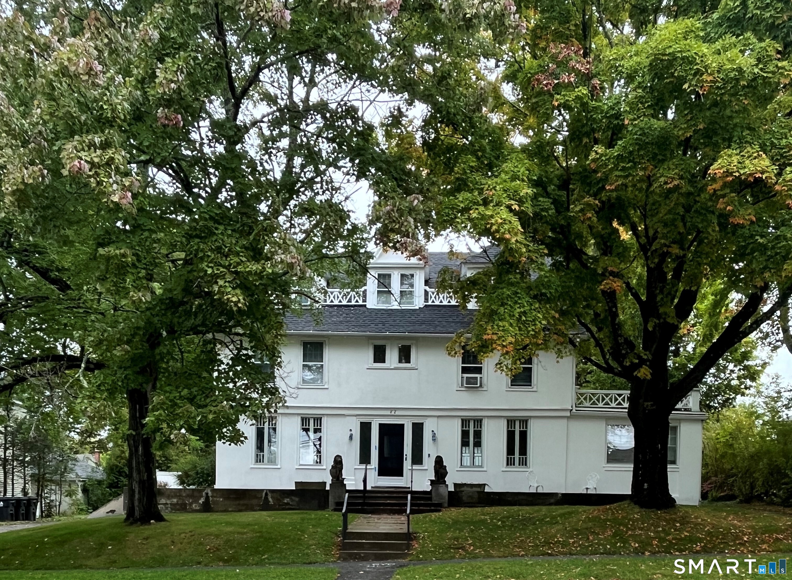 82 West Street Litchfield CT 06759
