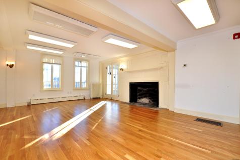 82 West Street Litchfield CT 06759