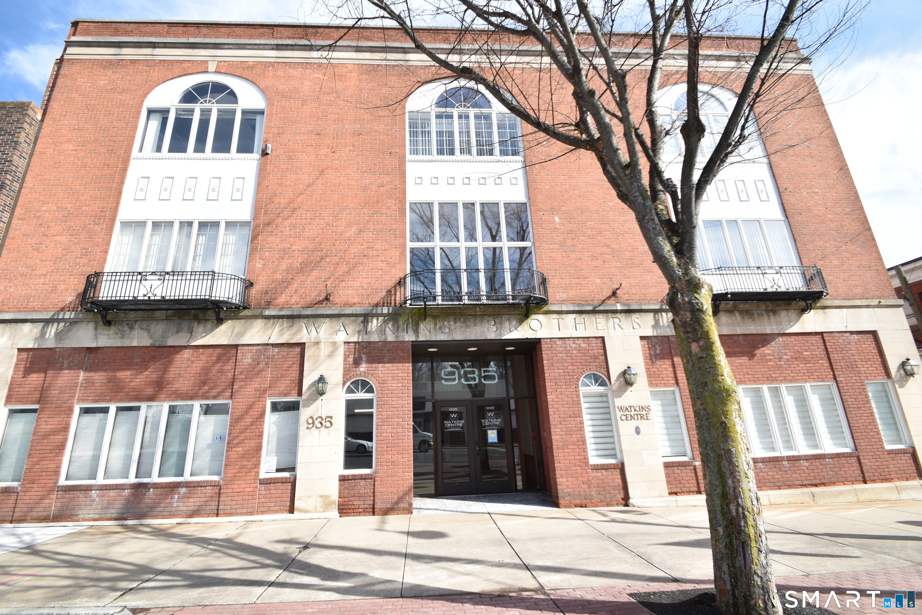 935 Main Street Manchester CT 06040