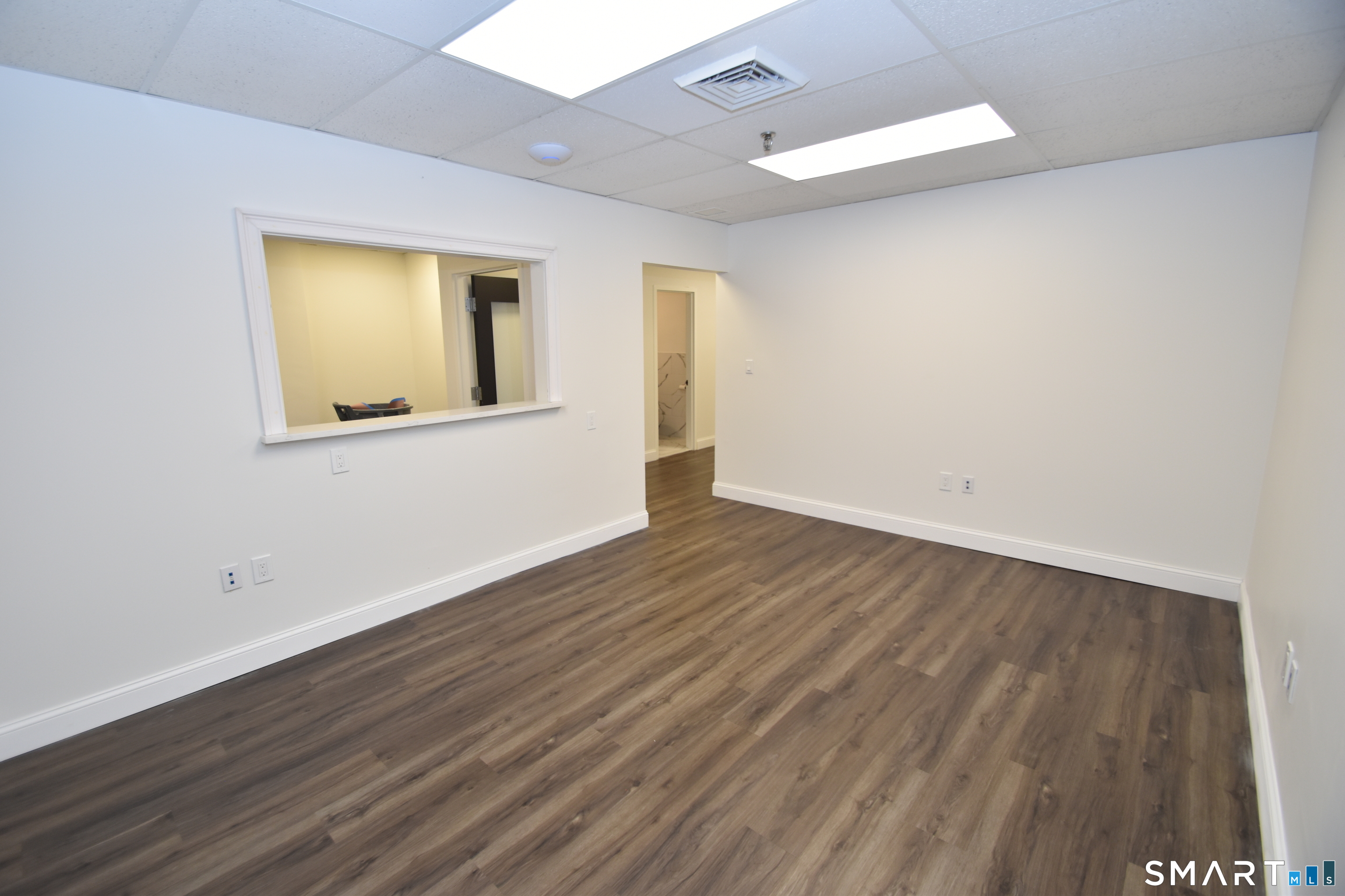 935 Main Street Manchester CT 06040