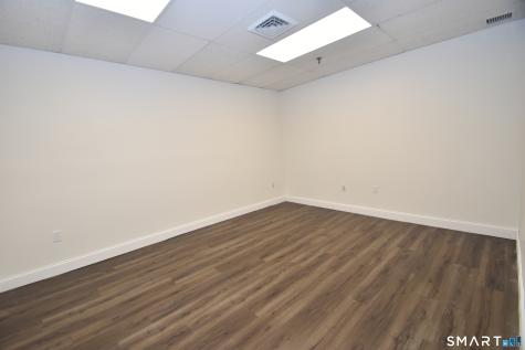 935 Main Street Manchester CT 06040