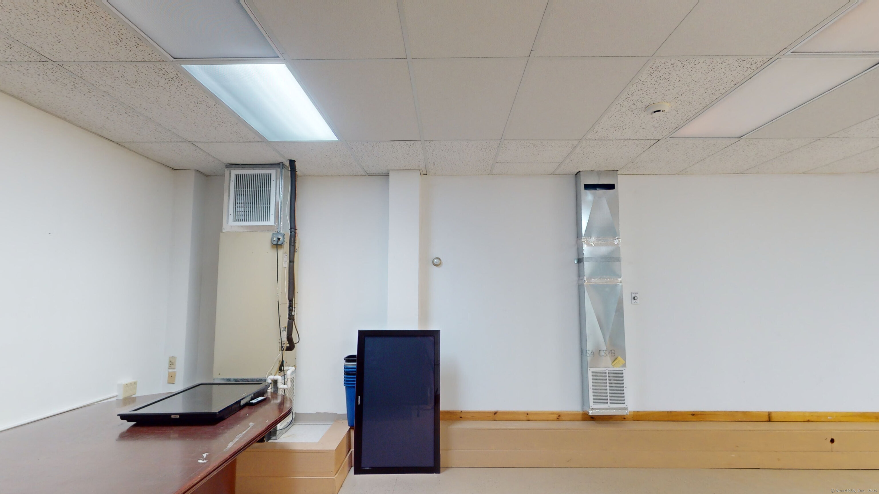 613 New Britain Avenue Farmington CT 06032