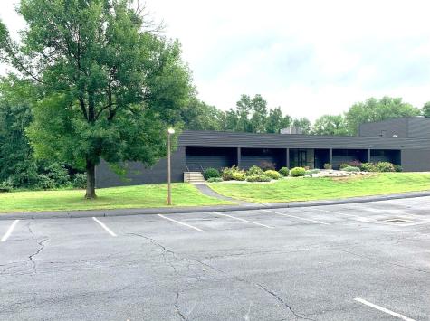 613 New Britain Avenue Farmington CT 06032
