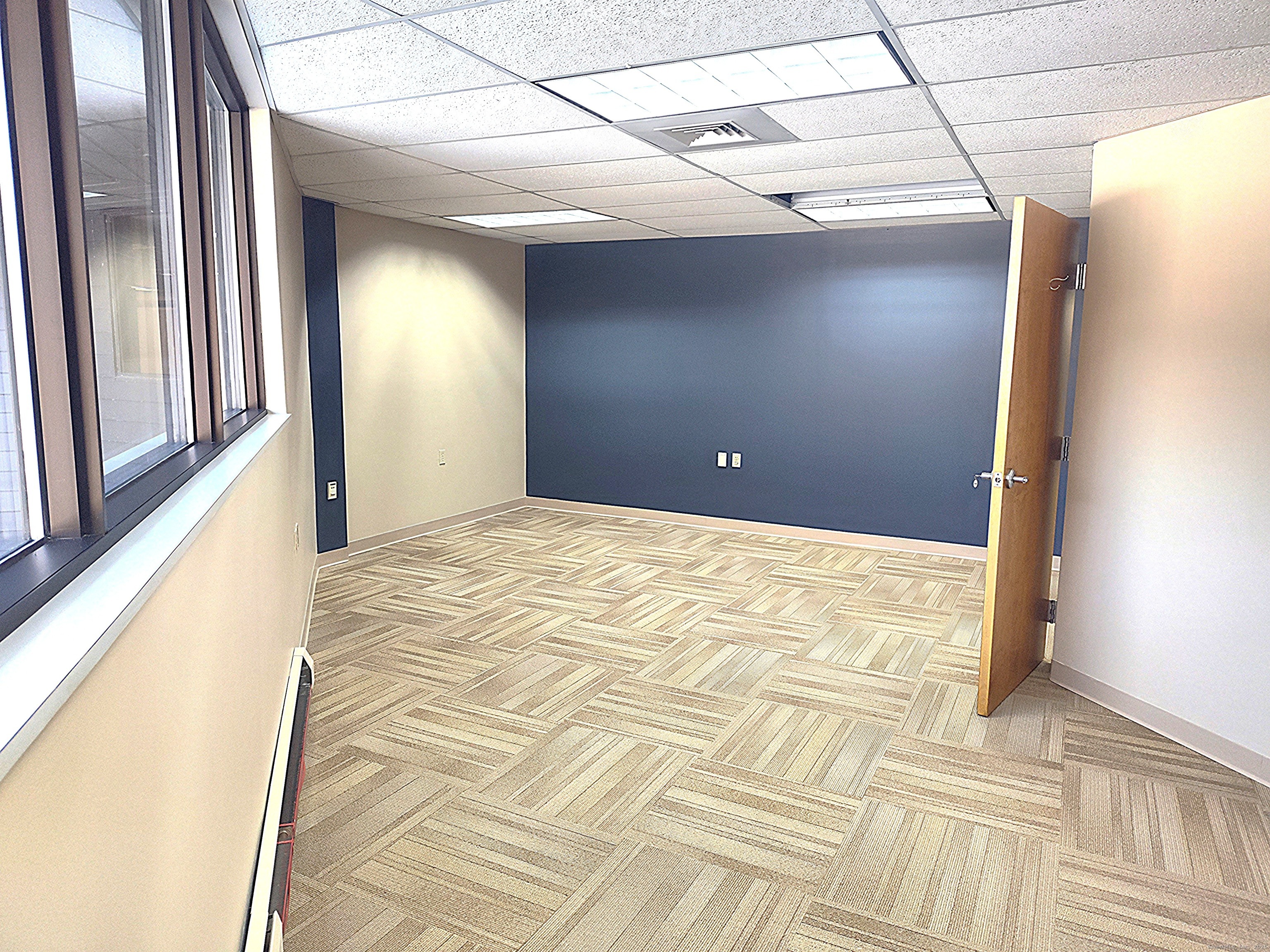613 New Britain Avenue Farmington CT 06032