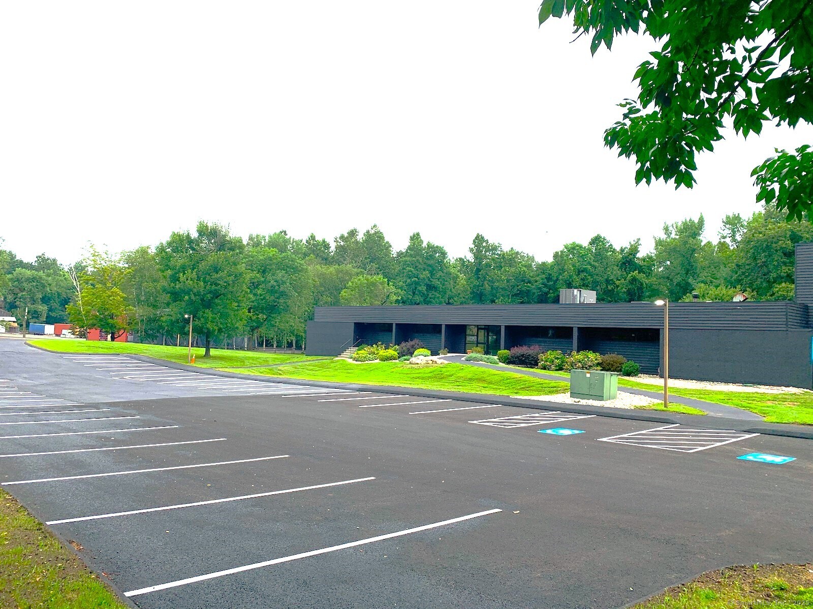 613 New Britain Avenue Farmington CT 06032