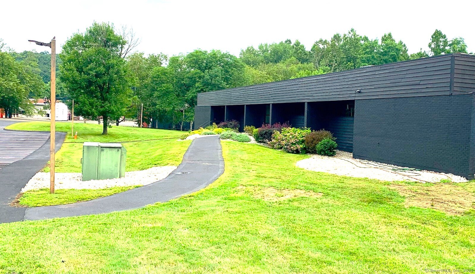 613 New Britain Avenue Farmington CT 06032