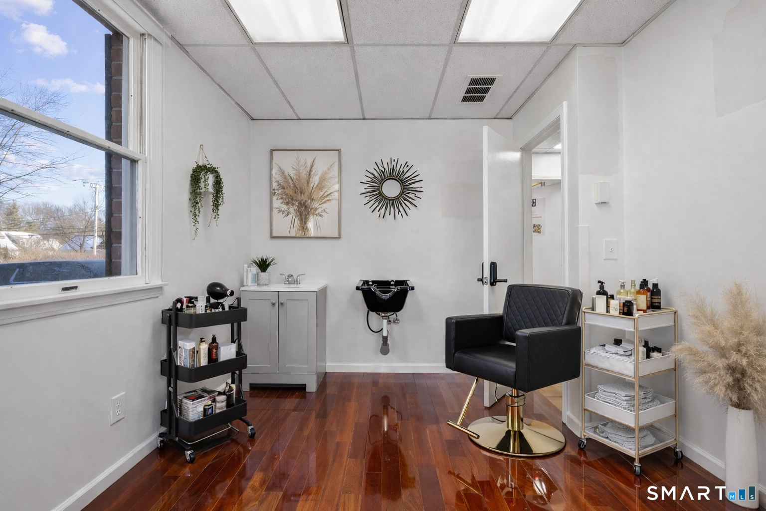 350 Silas Deane Highway Wethersfield CT 06109
