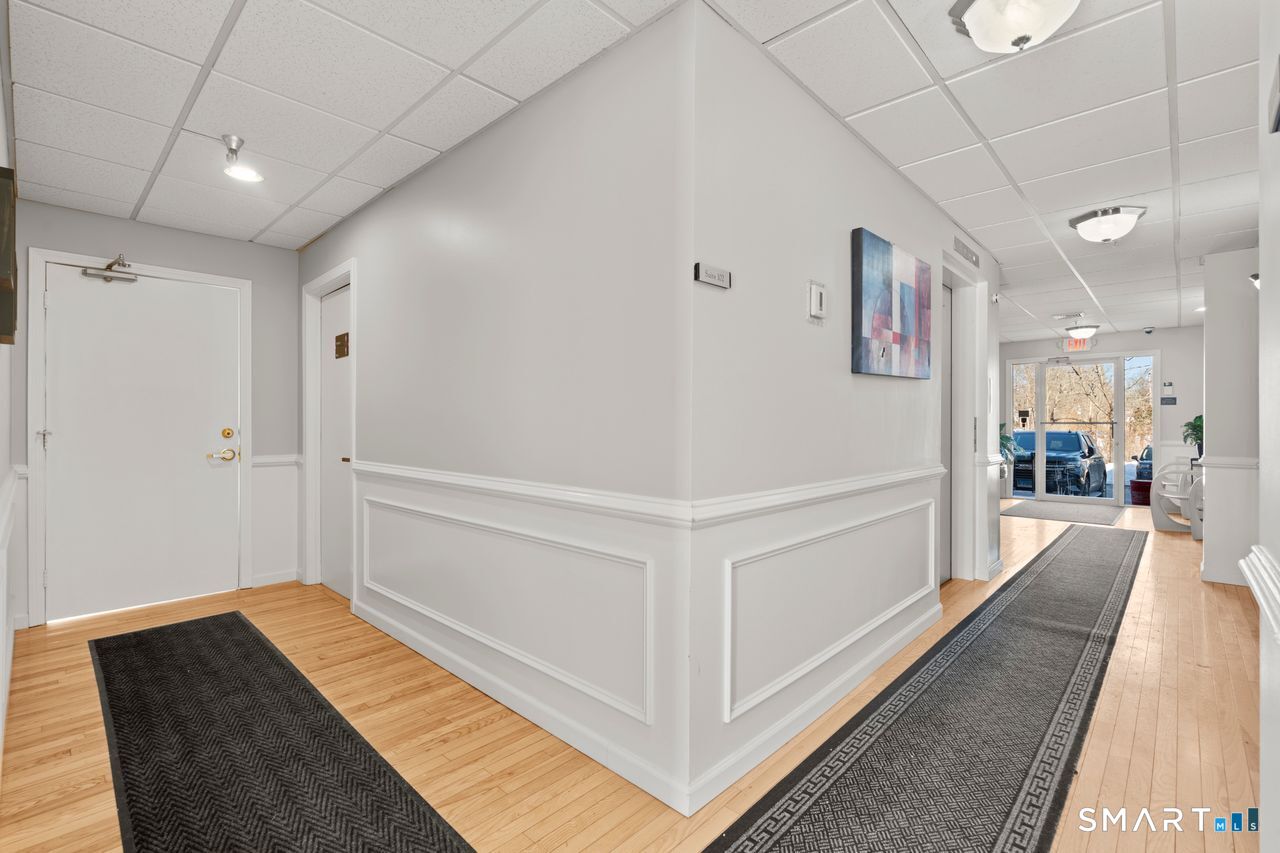 350 Silas Deane Highway Wethersfield CT 06109