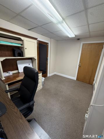 Meriden CT 06450
