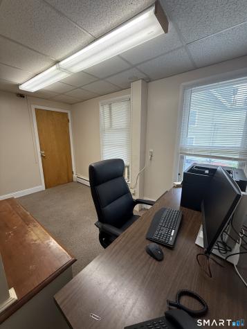 Meriden CT 06450