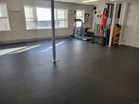 366 Federal Road Brookfield CT 06804