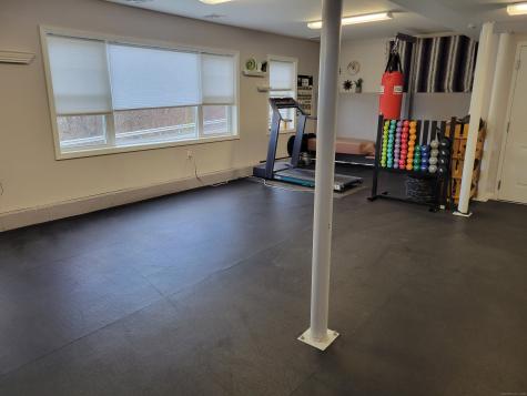 366 Federal Road Brookfield CT 06804