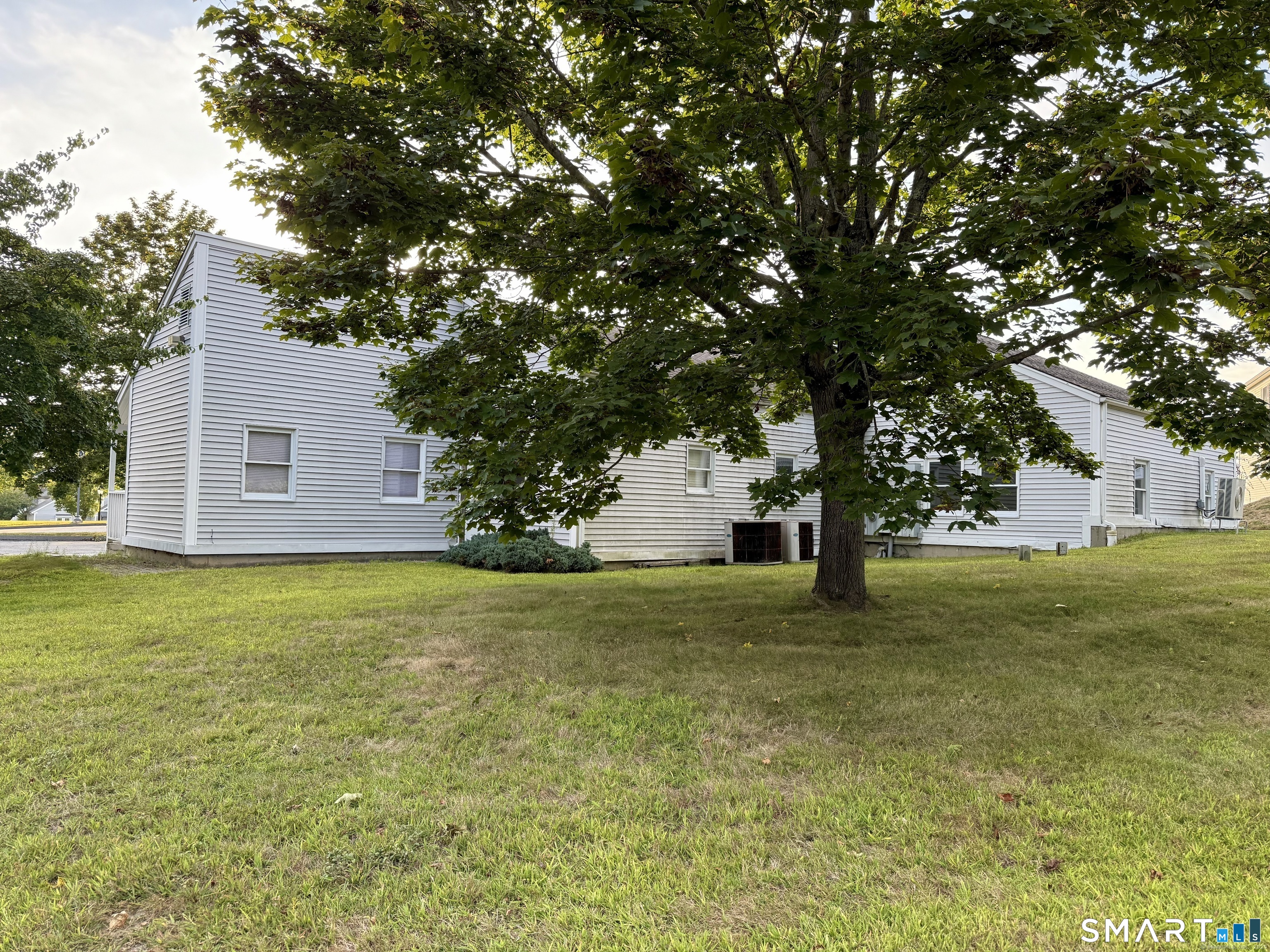 20 Pendleton Drive Hebron CT 06248