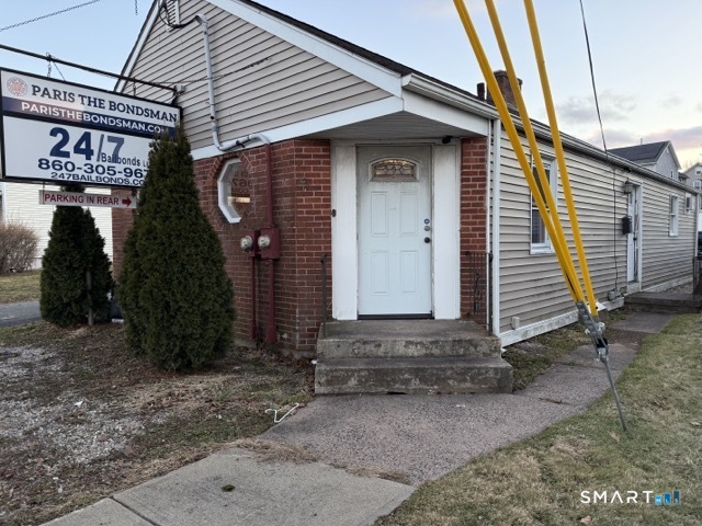 615 East Main Street Meriden CT 06450