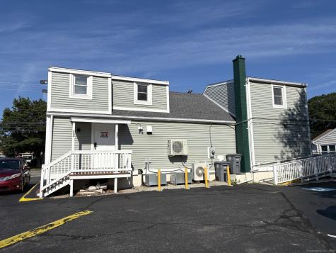 23 Chesterfield Road East Lyme CT 06333