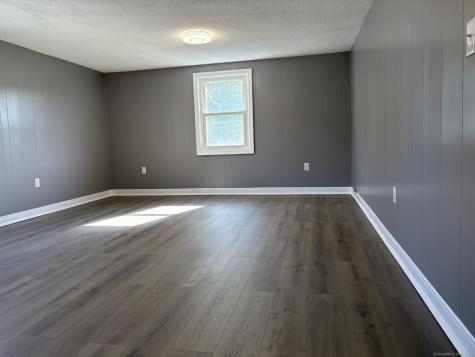 23 Chesterfield Road East Lyme CT 06333