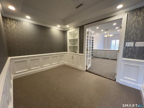 21 South Avenue New Canaan CT 06840
