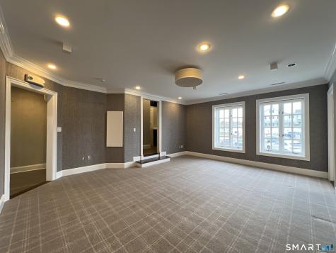 21 South Avenue New Canaan CT 06840
