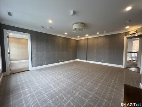 21 South Avenue New Canaan CT 06840