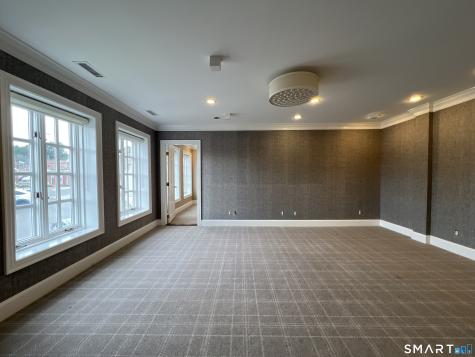 21 South Avenue New Canaan CT 06840