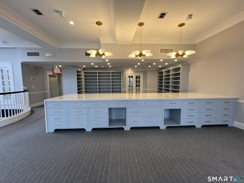 21 South Avenue New Canaan CT 06840