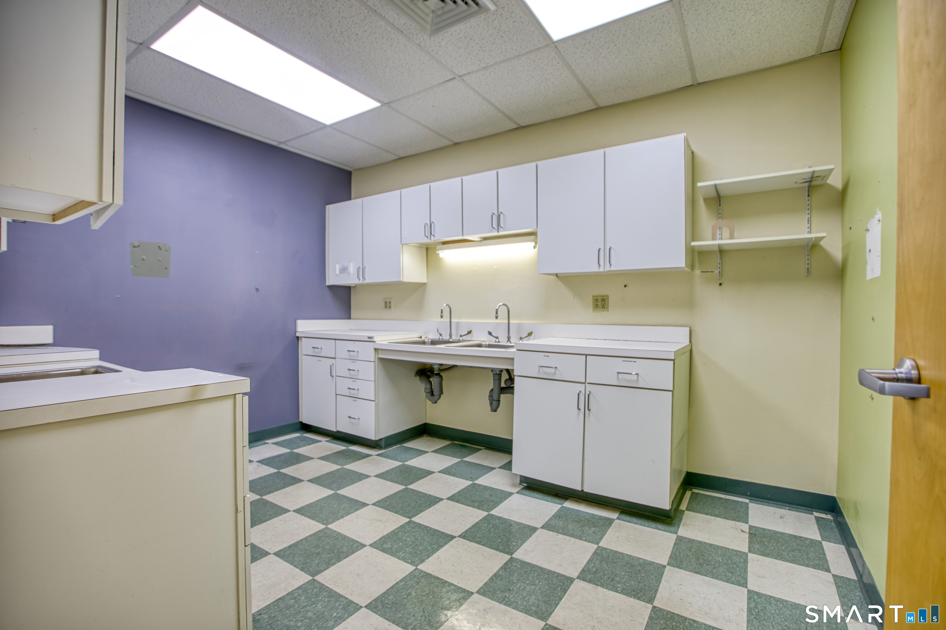 1229 Albany Avenue Hartford CT 06112