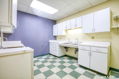 1229 Albany Avenue Hartford CT 06112