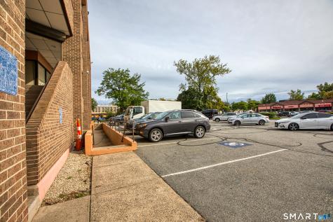 1229 Albany Avenue Hartford CT 06112