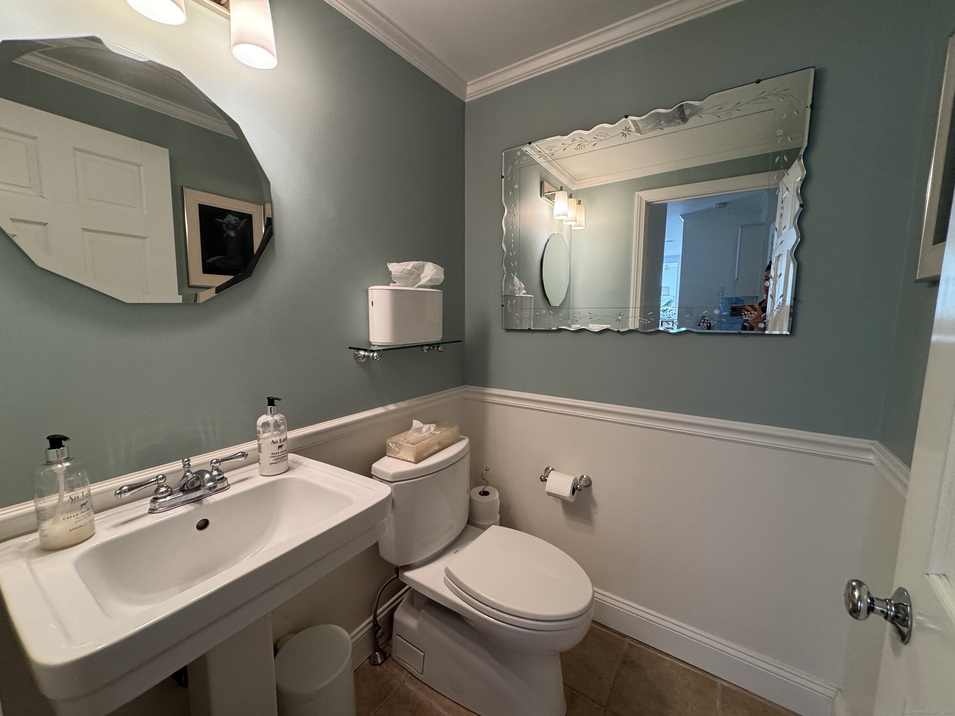 183 Montowese Street Branford CT 06405