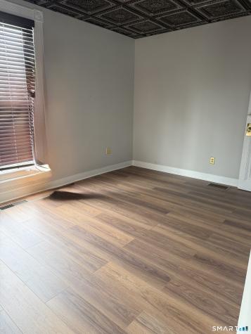 21 Holmes Avenue Waterbury CT 06710