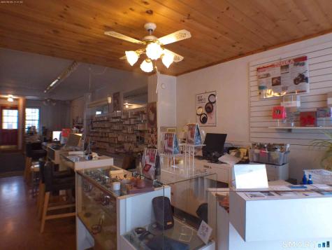 7-9 West Main Street Clinton CT 06413