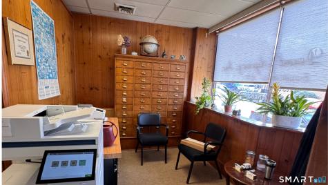 13 River Street Canton CT 06019