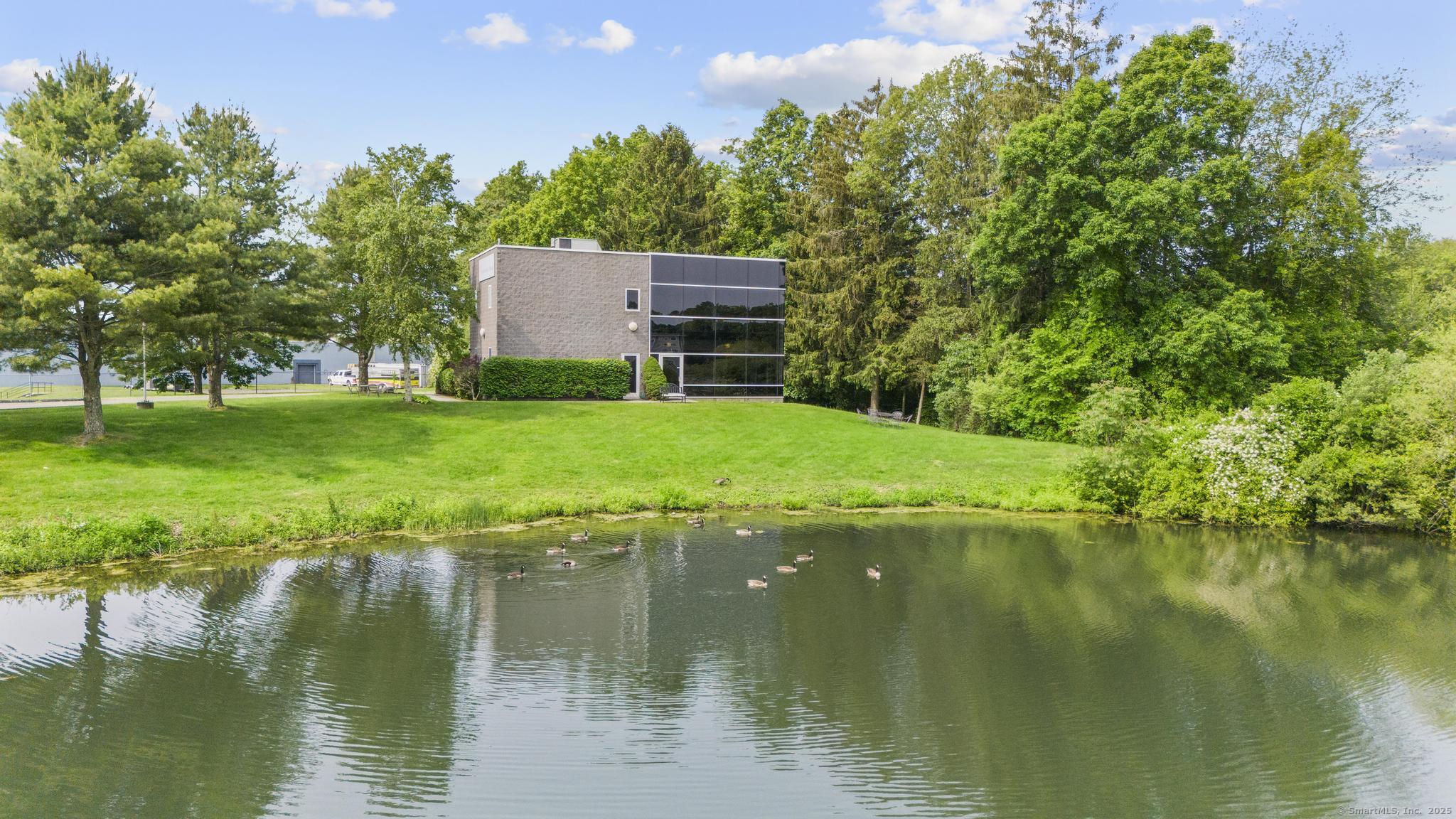 75 Carter Drive Guilford CT 06437