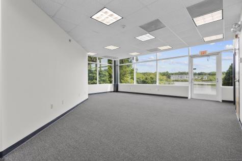75 Carter Drive Guilford CT 06437