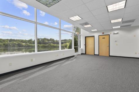 75 Carter Drive Guilford CT 06437