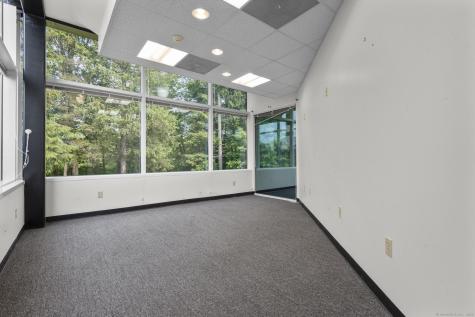 75 Carter Drive Guilford CT 06437