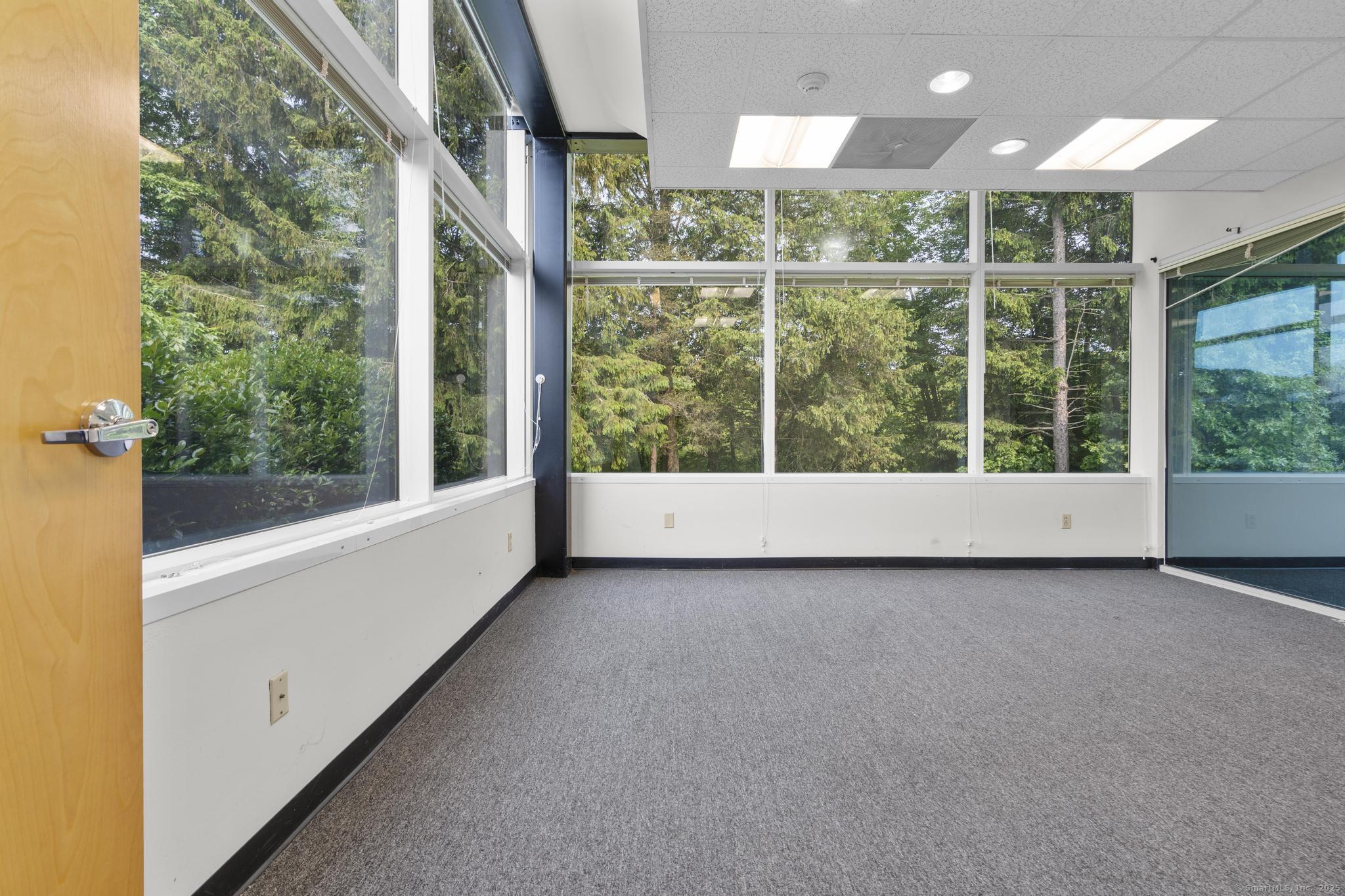 75 Carter Drive Guilford CT 06437