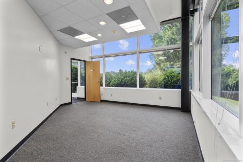 75 Carter Drive Guilford CT 06437