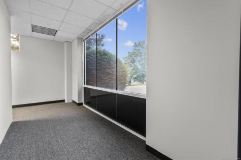 75 Carter Drive Guilford CT 06437