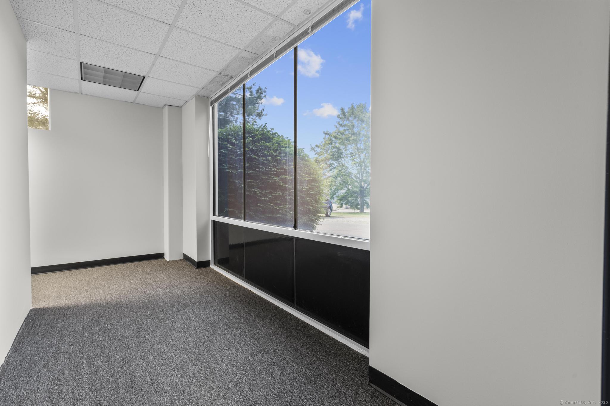 75 Carter Drive Guilford CT 06437