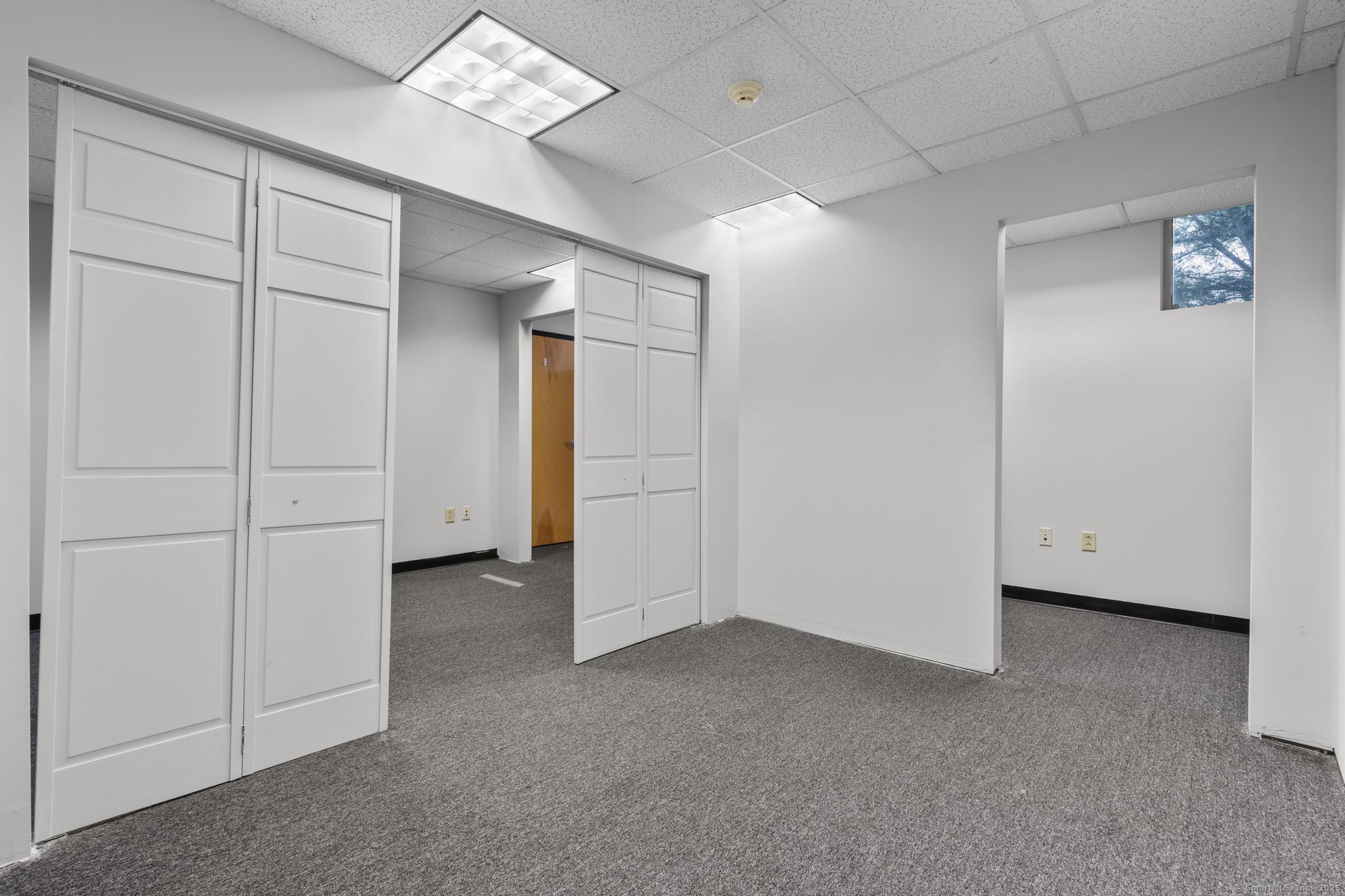 75 Carter Drive Guilford CT 06437