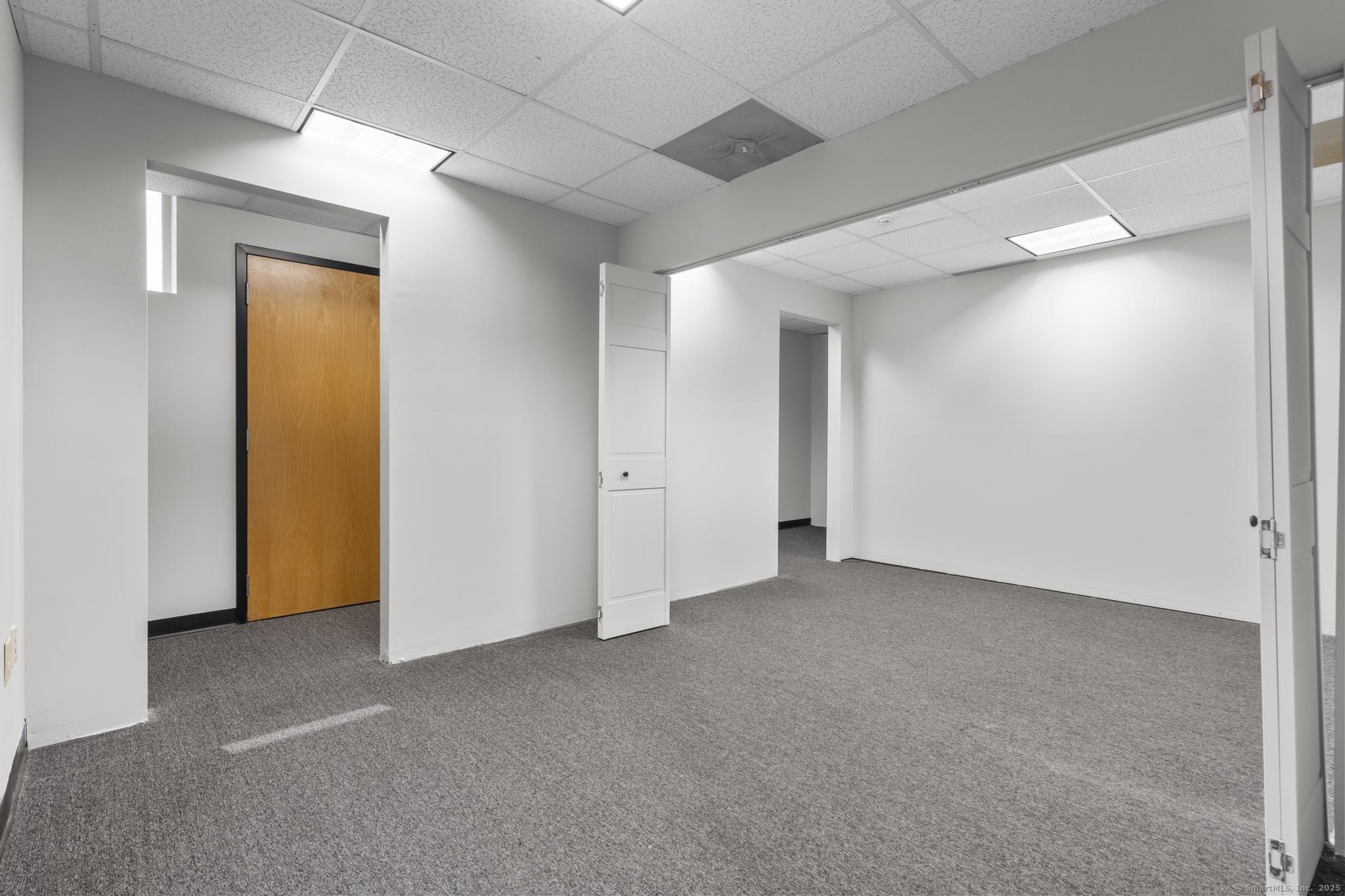 75 Carter Drive Guilford CT 06437