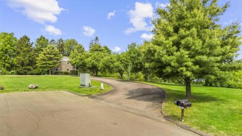 75 Carter Drive Guilford CT 06437