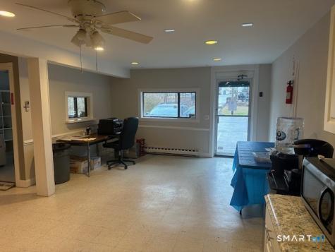 6 East Street New Milford CT 06776