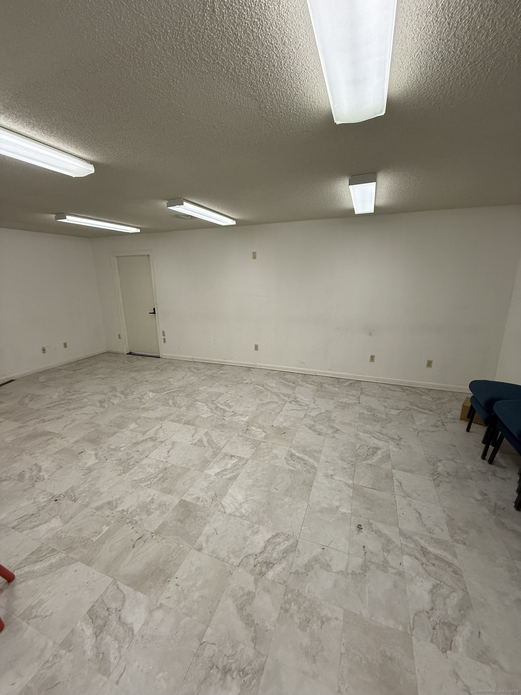 4137 Whitney Avenue Hamden CT 06518