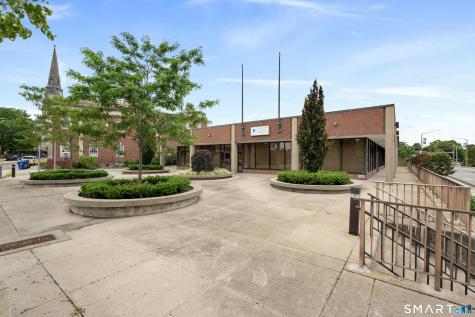 92 Eugene O'neill Drive New London CT 06320