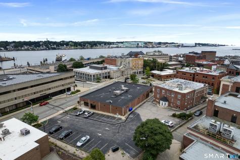 92 Eugene O'neill Drive New London CT 06320